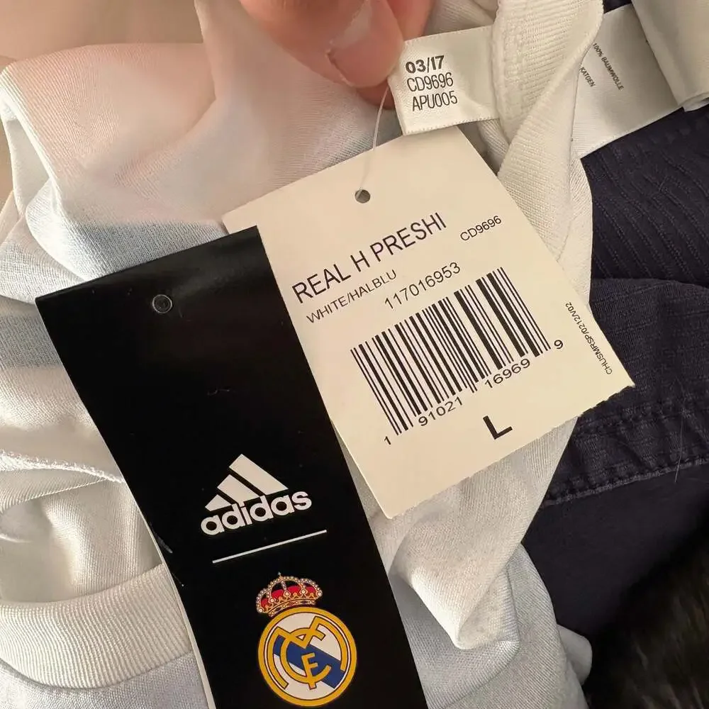 adidas authentic real
